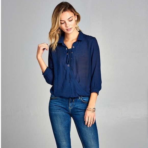 Lace up shirt - Picture 3 of 3